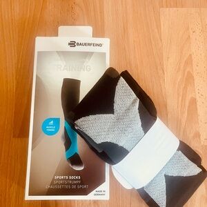 Bauerfeind Sports Compression  Socks Black and Gray